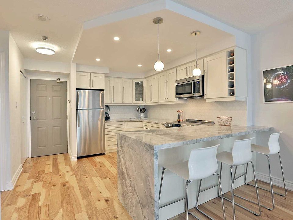 2nd image of 1270 Maple Crossing Blvd #903