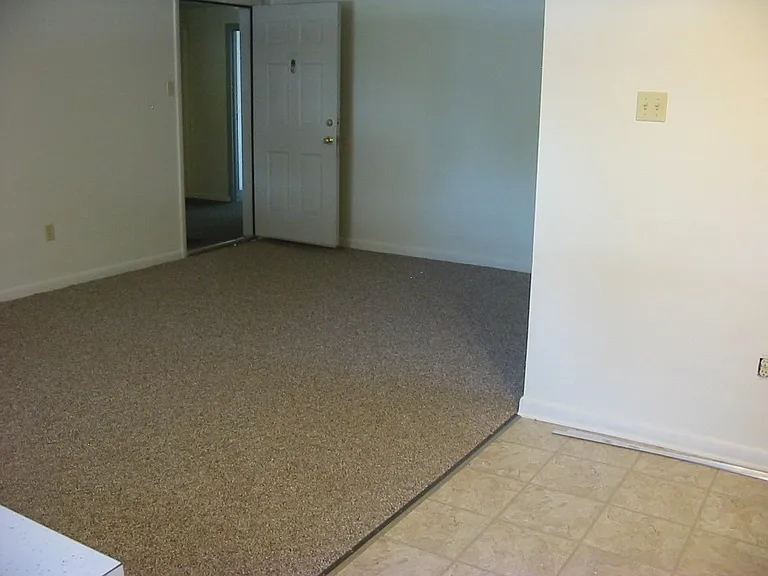 334 Main St #B4 — Photo 5