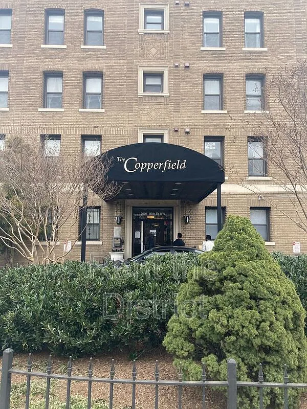 2901 16th St NW APT 203 photo 1