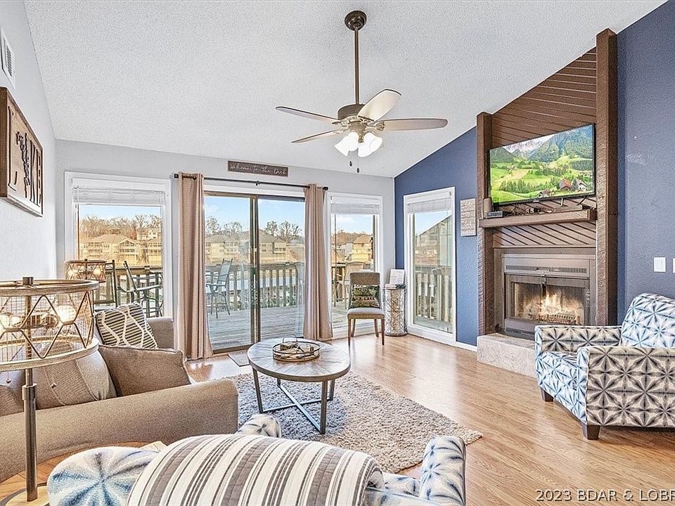 1st image of 21 Southwood Shores Pl #4D