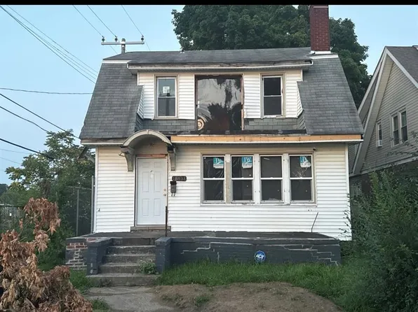 16938 Santa Rosa Dr, Detroit, MI 48221