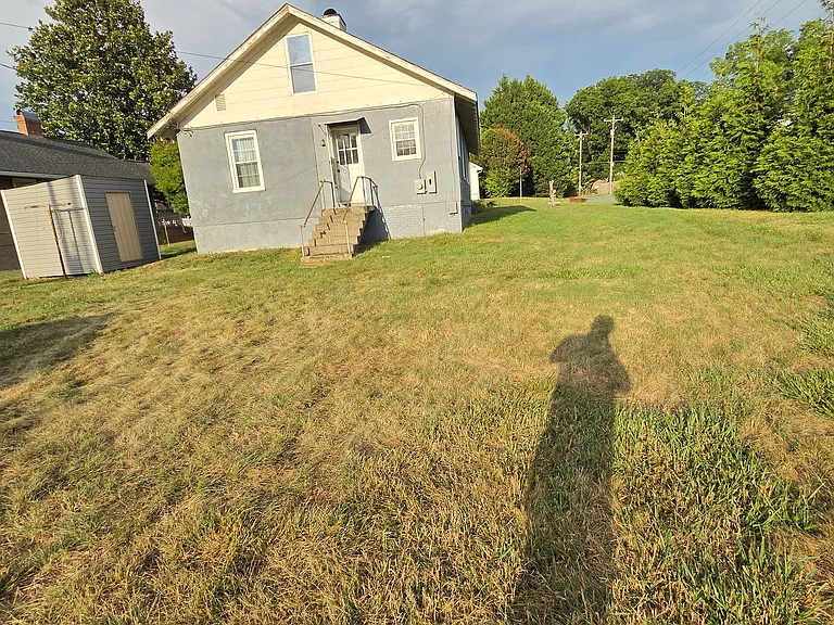 2501 Hubbard St — Photo 19