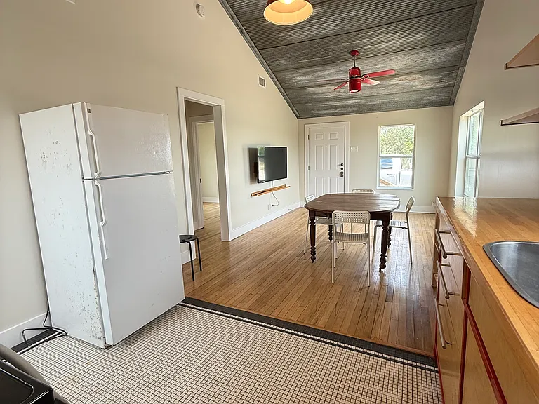 10663 E State Highway 71 — Photo 4