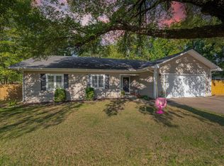 1125 High St, Winfield, KS 67156
