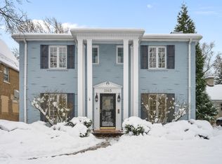 2145 Kenilworth Ave, Wilmette, IL 60091