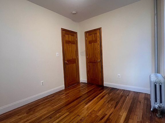 2nd image of 4717 39th St APT 2