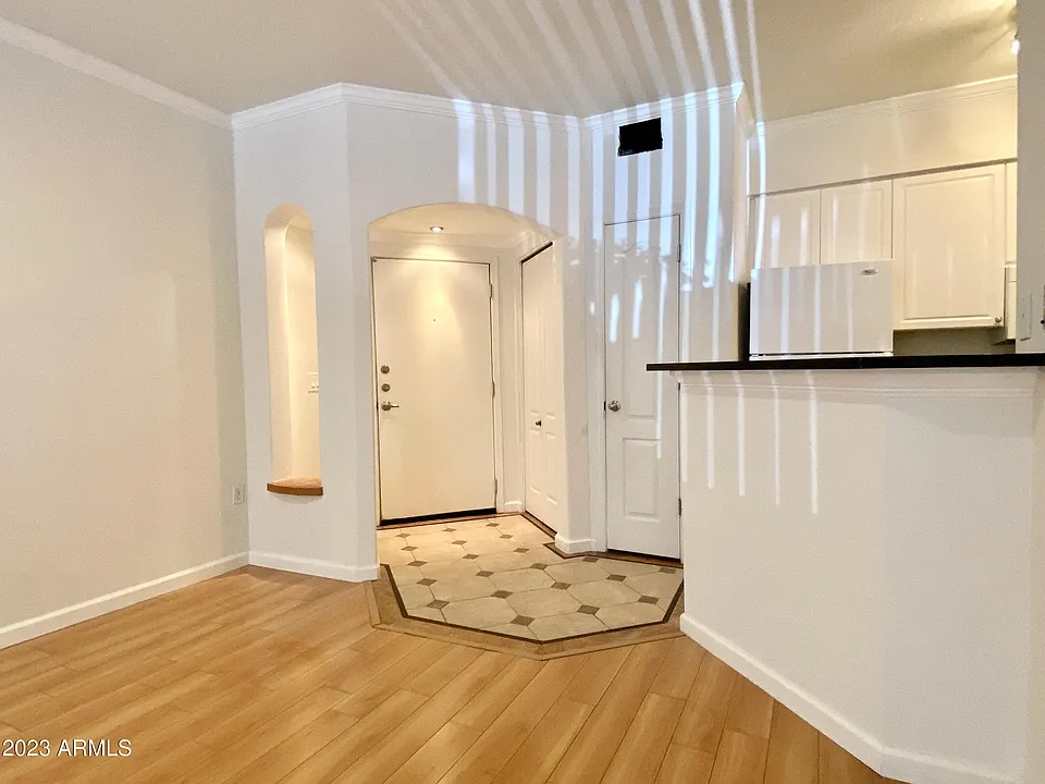 1701 E Colter St #175