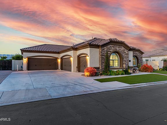 3rd image of 21718 E CAMACHO Road