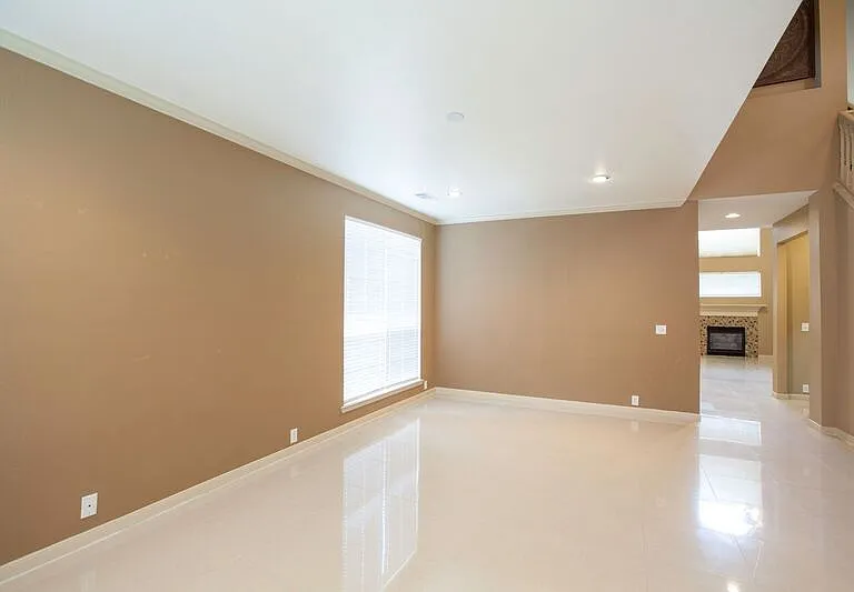 11544 Blackhawk Dr — Photo 11