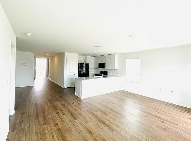 14425 Treyvon Rd — Photo 20