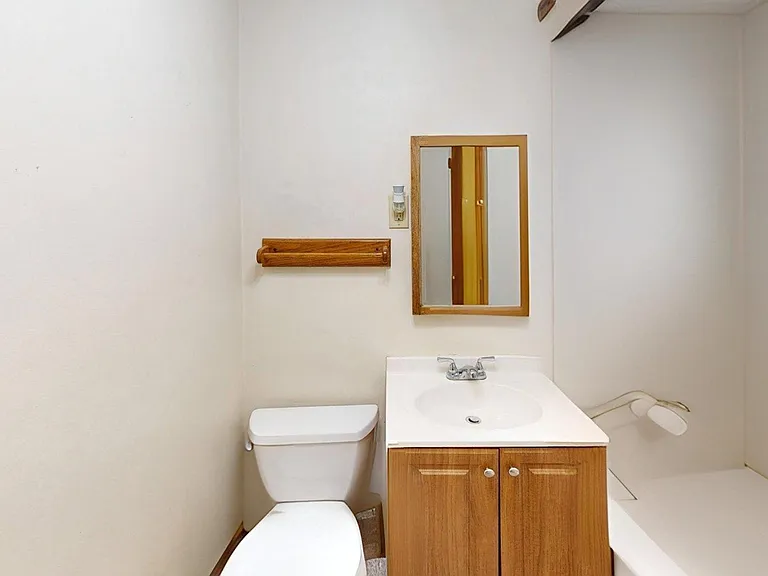 27 Princeton St #1 — Photo 20