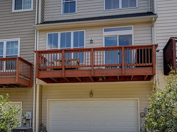 5th image of 674 Belmont Bay Dr