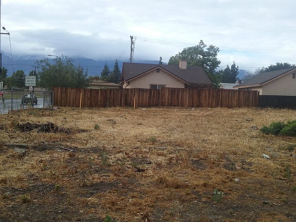 2nd image of 8803 Hermosa Ave