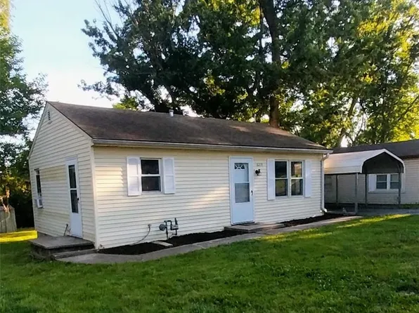 8219 Rose St, Liberty, MO 64068
