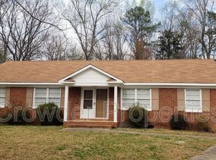 5209 Caravel Ct, Charlotte, NC 28215