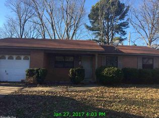 6800 Azalea Dr, Little Rock, AR 72209