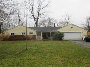 6018 Carter St, Hubbard, OH 44425