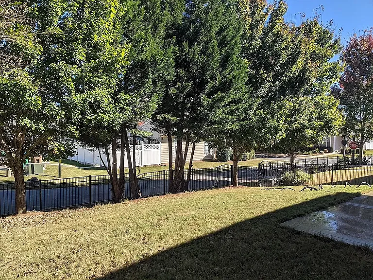 3409 Bidwell Ave — Photo 26