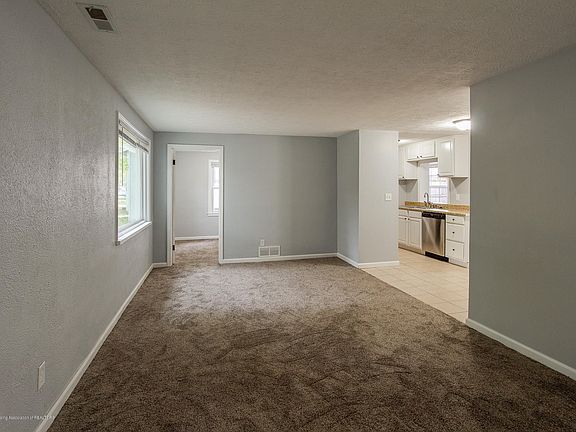 3rd image of 3308 Westmont Ave