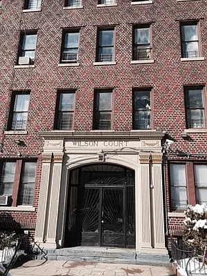 Rented by EXR | media 22