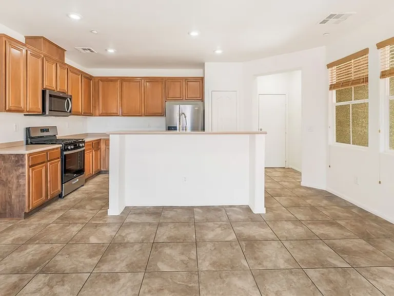 310 Clarence House Ave #2 — Photo 11