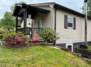 2417 McAdoo Ridge Rd, Wellsburg, WV 26070