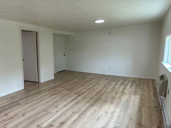 5th image of 605 E Canal Rd APT 1