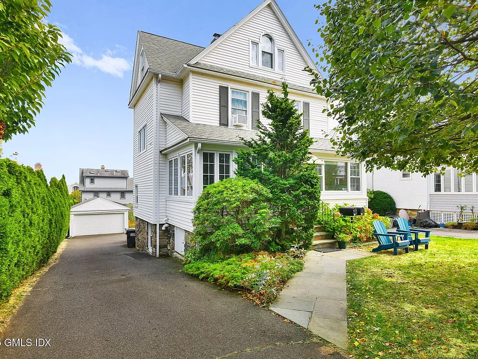 41 Ridge St #1