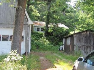 862 N Brookfield Rd, Oakham, MA 01068