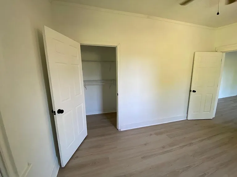 607 Glasgow Rd — Photo 4