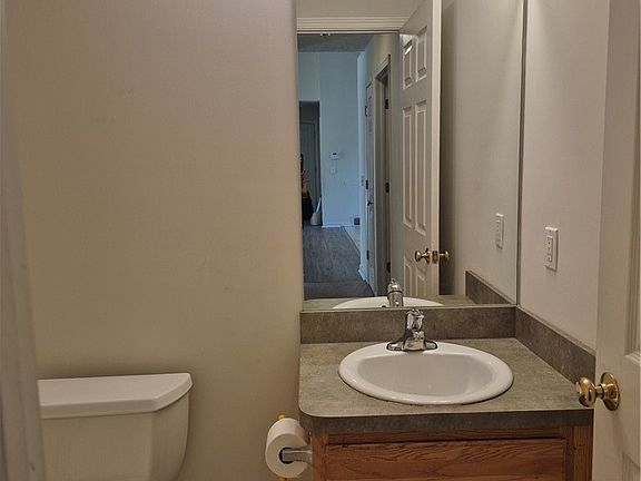 5th image of 2078 Arrowhead St