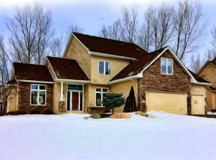 19619 Calumet Ct, Farmington, MN 55024