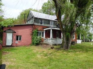 1958 S Meridian Rd, Ovid, MI 48866