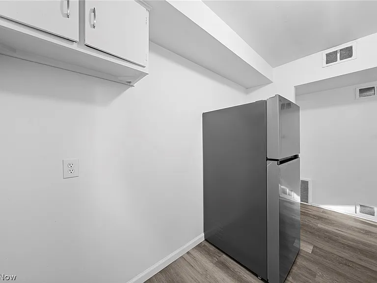 3030 S Moreland Blvd #4 — Photo 16