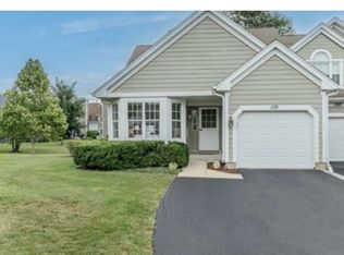 1171 Edington Ct, Carol Stream, IL 60188