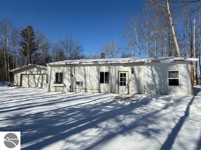 2785 W Falmouth Rd, Mc Bain, MI, 49657