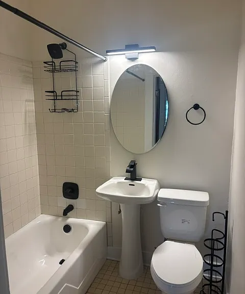 411 W 24th St #1 — Photo 13