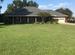 12234 Lakeview Manor Dr, Northport, AL 35475