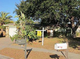 1015 Vineyard Ct, Dunedin, FL 34698