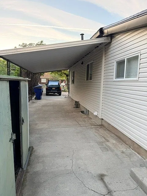 3 bed, 1320 sqft, $2,000 — Photo 3