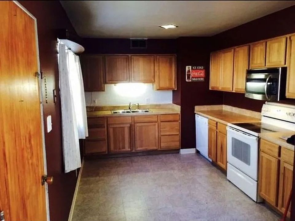 2nd image of 1311 Concord Dr