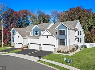 18 Kay Chiarello Way, Trenton, NJ 08690