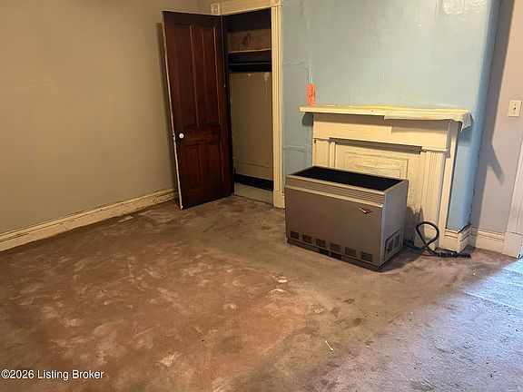 4th image of 308 S 24th St