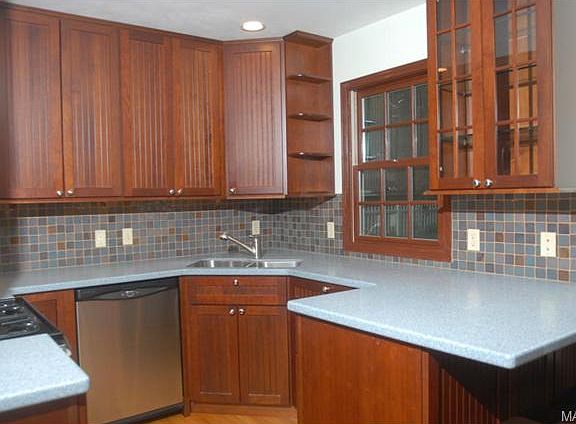 2nd image of 1151 N Harrison Ave