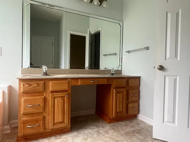 136 Joycliff Cir — Photo 19