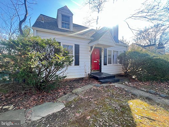 2nd image of 3306 Jones Bridge Rd