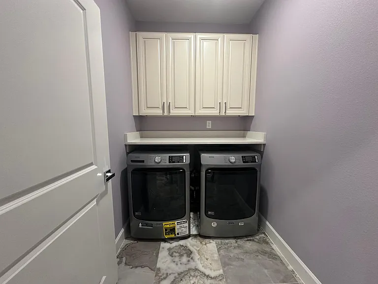1614 Selma Ave — Photo 5