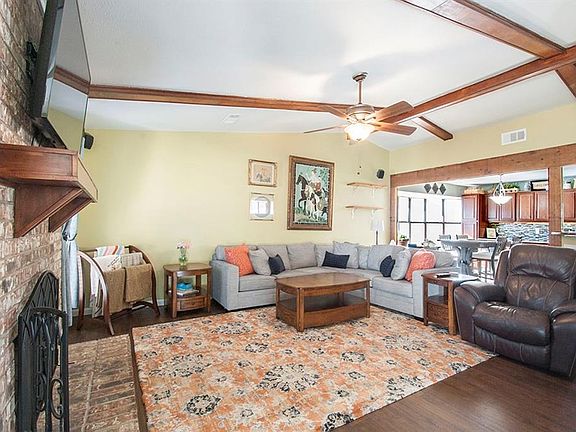 4th image of 3709 Standridge Dr
