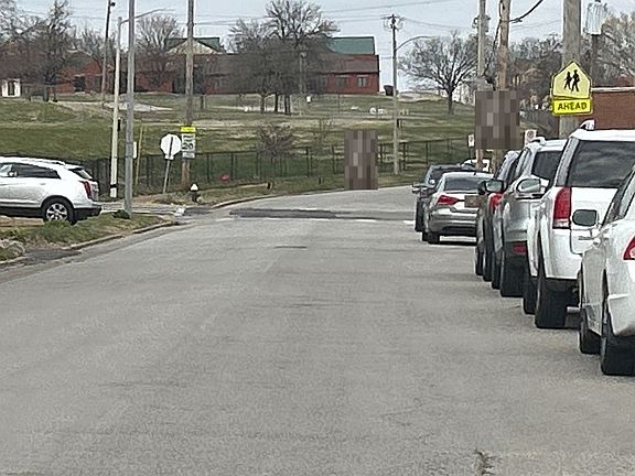 5th image of 5028 Parker Ave