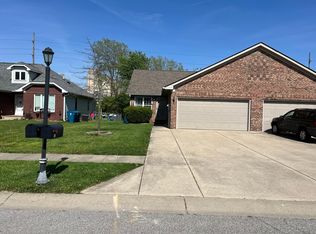 21 Grassyway Ct #1, Whiteland, IN 46184